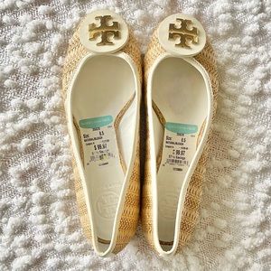 Tory Burch Straw Reva Ballet Flats Gold Medallion Cream Round Toe Flats 8.5